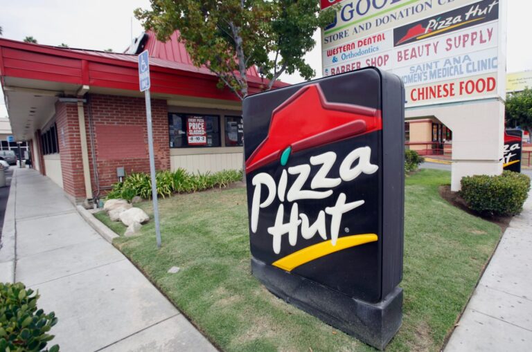 Pizza Hut Sri Lanka Menu With Prices: Delicious Deals!